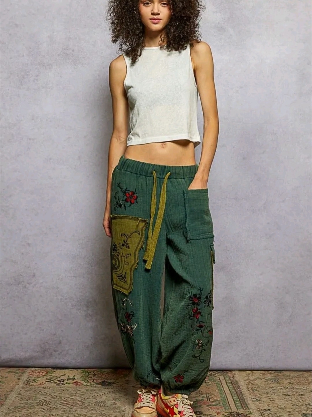 POL Ashton Gauze Joggers Size Small - Picture 3 of 5